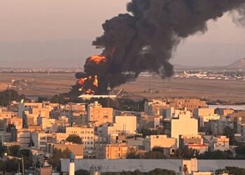 على بُعد 2300 كم من تل أبيب.. غارة إسرائيلية تستهدف مطار مشهد شرقي إيران 2025