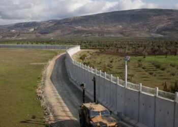 تركيا تغلق حدودها مع إيران وتمنع دخول الإيرانيين إلى أراضيها 2025