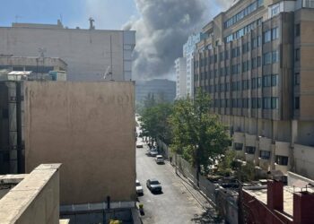 إسرائيل تعلن قصف عشرات الأهداف العسكرية في إيران بـ40 طائرة و100 قنبلة 2025