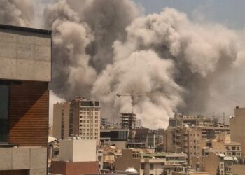 مقتل المئات من الحرس الثوري: إسرائيل تنفذ أعنف ضرباتها على طهران 2025