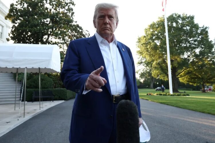 ترامب غاضب في مكالمته مع نتنياهو ويطالبه بالالتزام بوقف إطلاق النار مع إيران 1 ترامب غاضب في مكالمته مع نتنياهو ويطالبه بالالتزام بوقف إطلاق النار مع إيران 2025