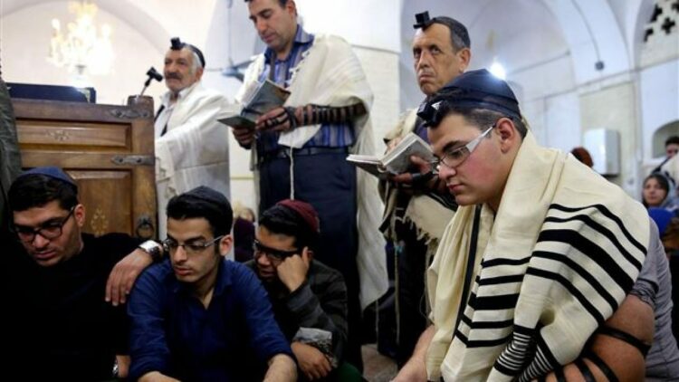 موجة اعتقالات تطال يهود إيران بعد الحرب مع إسرائيل 1 موجة اعتقالات تطال يهود إيران بعد الحرب مع إسرائيل 2025