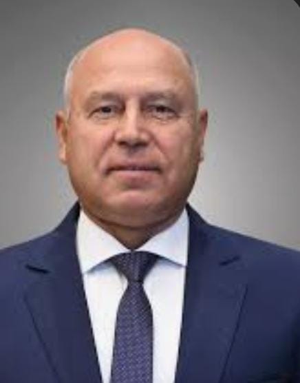 كامل الوزير: بين الشراكات الدولية والجدل المحلي.. محطات ساخنة في مسيرة وزير الصناعة والنقل 1 كامل الوزير: بين الشراكات الدولية والجدل المحلي.. محطات ساخنة في مسيرة وزير الصناعة والنقل 2025