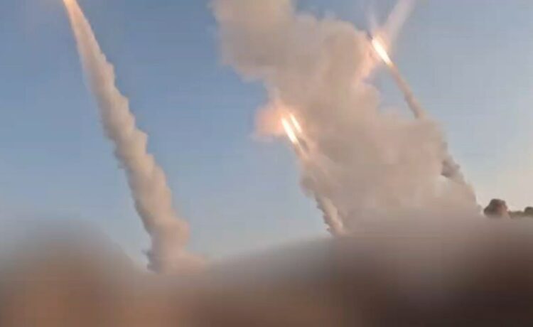 إيران أبلغت قطر وأمريكا مسبقاً بنيّتها ضرب قاعدة العديد 1 إيران أبلغت قطر وأمريكا مسبقاً بنيّتها ضرب قاعدة العديد 2025