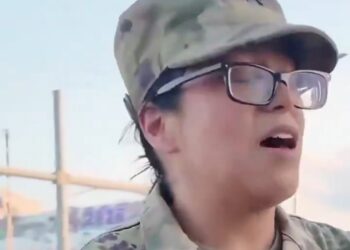 جندية أميركية تنشق وتنضم للمحتجين: "لن نكون أدوات لأوهام ترامب" 2025