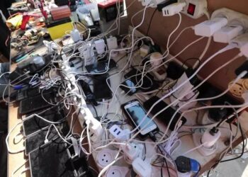 صمت من أجل غزة: هل يكفي توقف النشاط الرقمي ليُغيّر واقع الحصار؟ 2025