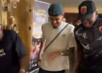 ليفربول يعرض النجم الكولومبي لويس دياز للبيع بعد تغيبه ورقصه خلال توقيت جنازة زميله فى الفريق ديوجو جوتا 2025