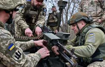 ترامب: سنرسل المزيد من الأسلحة الدفاعية إلى أوكرانيا 2025