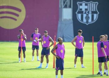 لماذا وضع فريق برشلونة علم دولة الكونغو على قمصانه.. ما التفاصيل؟ 2025