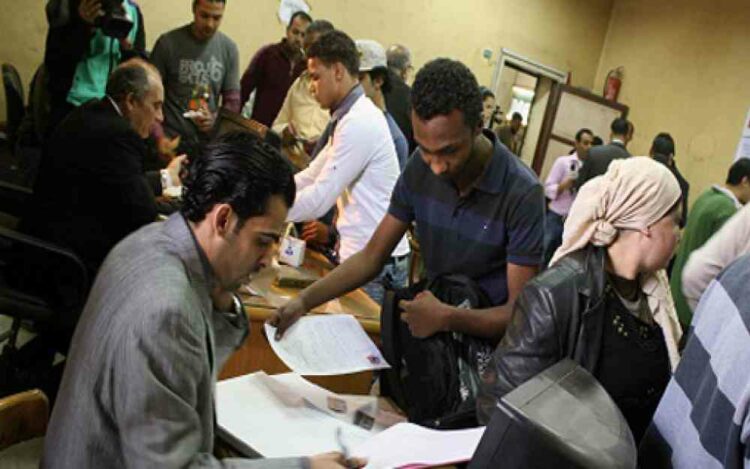 مصر تعلن مفاجأة للموظفين … بدء تطبيق قانون العمل الجديد رسميا أول سبتمبر المقبل 1 مصر تعلن مفاجأة للموظفين … بدء تطبيق قانون العمل الجديد رسميا أول سبتمبر المقبل 2025