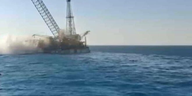 خليج السويس: انقلاب بارج نفطية وإصابة العشرات ووفاة 4 أشخاص 1 خليج السويس: انقلاب بارج نفطية وإصابة العشرات ووفاة 4 أشخاص 2025