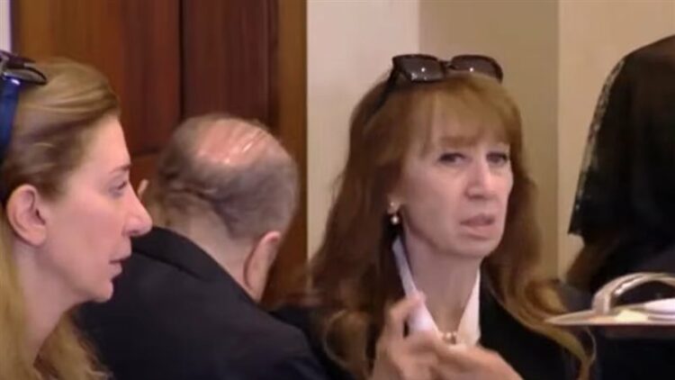 من هى "هدى حداد " شقيقة المطربة فيروز التى لم يعرفها الجمهور ؟…ولماذا اخفتها عائلتها عن الإعلام؟ 1 من هى "هدى حداد " شقيقة المطربة فيروز التى لم يعرفها الجمهور ؟…ولماذا اخفتها عائلتها عن الإعلام؟ 2025