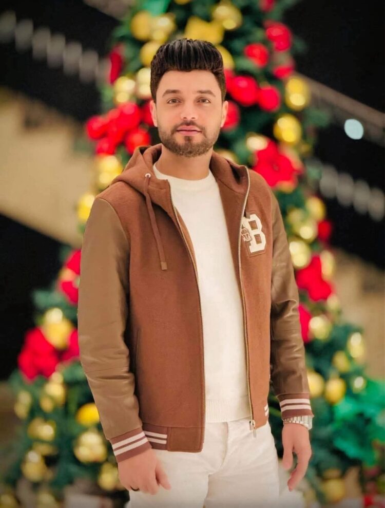 تنبأ بموته …وفاة المطرب الشعبى المصرى “أحمد عامر” ونجوم الفن ينعونه 1 تنبأ بموته …وفاة المطرب الشعبى المصرى “أحمد عامر” ونجوم الفن ينعونه 2025