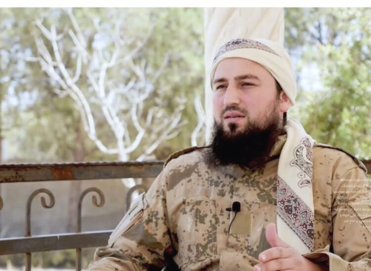 من هو أبو العبد أشداء؟ تركيا تفرج عن أخطر قيادات تحرير الشام 1 من هو أبو العبد أشداء؟ تركيا تفرج عن أخطر قيادات تحرير الشام 2025