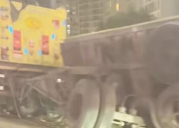 حادث تصادم سيارة نقل بالطريق الدائري في القطامية 2025