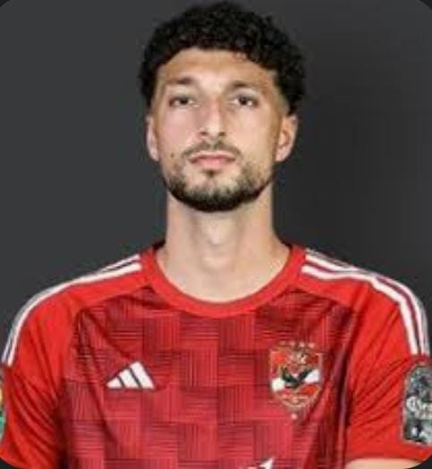 معركة وسام أبو على بين التزام النادى الأهلي وعروض الخارج 1 معركة وسام أبو على بين التزام النادى الأهلي وعروض الخارج 2025