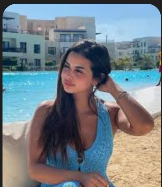 الفنانة المصرية "منة عرفة تُخلع ثوب التمثيل.. وتُلبس رداء سيدة 1 الفنانة المصرية "منة عرفة تُخلع ثوب التمثيل.. وتُلبس رداء سيدة 2025