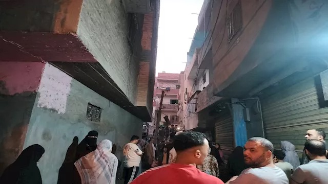 انهيار عقار الخديوي وسط الإسكندرية يخلف ضحايا وتحقيق عاجل في الأسباب 1 انهيار عقار الخديوي وسط الإسكندرية يخلف ضحايا وتحقيق عاجل في الأسباب 2025