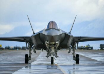 مسؤول إسرائيلي يحذر من مخاطر حصول تركيا على مقاتلات F-35 ويهدد باتخاذ خطوات لإحباطها 2025