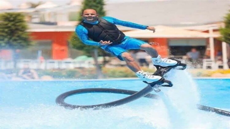 مصرع لاعب الفلاي بورد محمود عبدالغني: مأساة هزت عالم الرياضات المائية في مصر 1 مصرع لاعب الفلاي بورد محمود عبدالغني: مأساة هزت عالم الرياضات المائية في مصر 2025