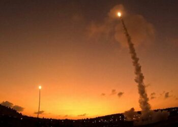 إسرائيل تسرع إنتاج صواريخ "حيتس" ما علاقة إيران؟ 2025