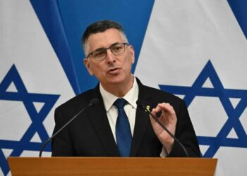 وزير الخارجية الإسرائيلي يهاجم الشرع بعد خطاب السويداء 2025