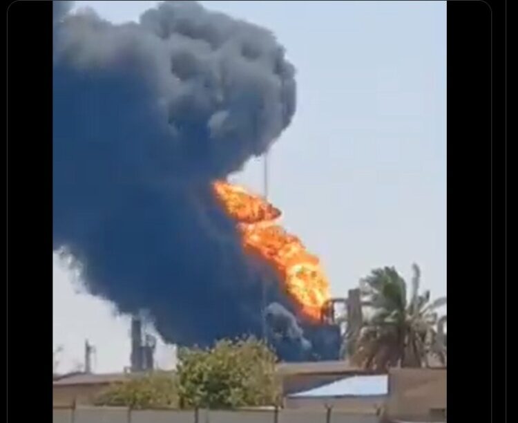 حريق هائل في مصفاة عبادان: وتحقيقات إيرانية لمعرف الأسباب "فيديو" 2025