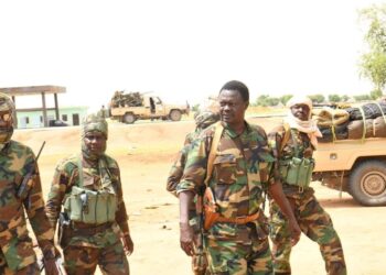 تفريغ الخرطوم من الحركات المسلحة: خلافات تهدد التحالف الهش بين الجيش السوداني وحلفائه 2025