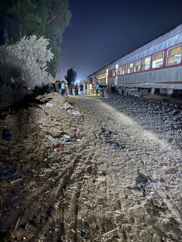 اصطدام قطار بخط المناشي بجرار زراعي في البحيرة 2 اصطدام قطار بخط المناشي بجرار زراعي في البحيرة 2025