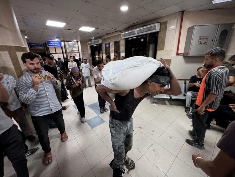 مجزرة الجوع في غزة: مقتل نحو 800 فلسطيني في طوابير الطعام خلال 6 أسابيع 1 مجزرة الجوع في غزة: مقتل نحو 800 فلسطيني في طوابير الطعام خلال 6 أسابيع 2025