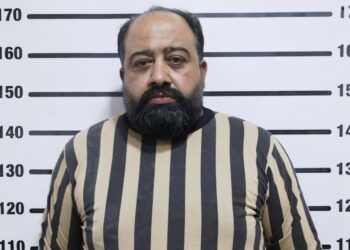 سوريا: اعتقال عضو ميليشيا "الدفاع الوطني" عبد الرحمن دحروج نابش القبور 2025