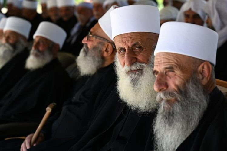 كارثة إنسانية في السويداء و5 مطالب من مشايخ العقل في جبل العرب 2025