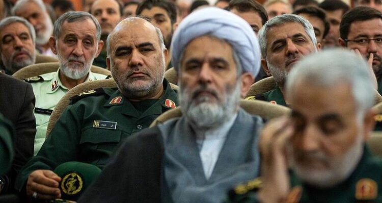 وفاة علي طائب ممثل خامنئي السابق في مقر "ثار الله" من يُصفّي من داخل الحرس الثوري؟ 2025