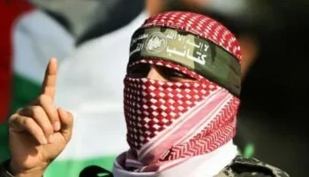 من هو أبو عبيدة؟ الملثم الأشهر في غزة 2025