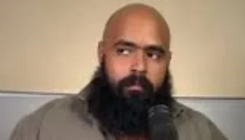 ترحيل التيك توكر محمد عبد العاطي للنيابة بعد للقبض عليه بعد حلقته مع سوزى الأردنية. 2025