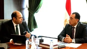 الغضب يجتاح الشارع المصرى بعد قرار الحكومة بفرض مكان شراء الزي المدرسي… التفاصيل فى التقرير التالى 2025