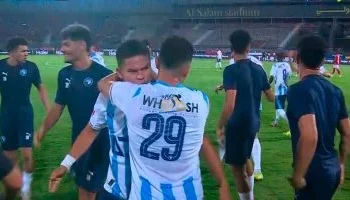 بيراميدز يفوز بهدفين على الأهلى فى مباراة مثيرة بالدوري المصرى 2025