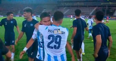 بيراميدز يفوز بهدفين على الأهلى فى مباراة مثيرة بالدوري المصرى 1 بيراميدز يفوز بهدفين على الأهلى فى مباراة مثيرة بالدوري المصرى 2025