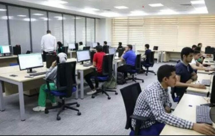 "فرص ذهبية بعد إغلاق الكليات الطبية: كيف تغير تنسيق 2025 مستقبل طلاب المرحلة الثانية فى مصر ؟" 1 "فرص ذهبية بعد إغلاق الكليات الطبية: كيف تغير تنسيق 2025 مستقبل طلاب المرحلة الثانية فى مصر ؟" 2025