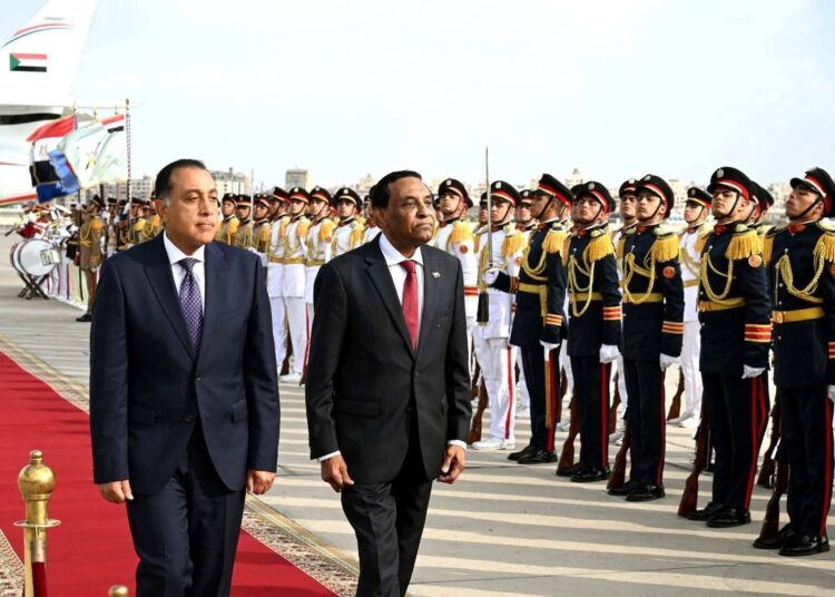 اجتماع مرتقب مع السيسي.. رئيس الوزراء السوداني كامل إدريس في القاهرة 2025