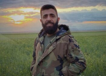 تصفية 'الفاروق أبو بكر' في إعزاز: هل هي بداية لموجة اغتيالات داخل النظام السوري الجديد؟ 2025