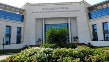 وزارة الاتصالات المصرية تعلق على قرار فرض رسوم 10 قروش على متلقى المكالمة قديمة 2025