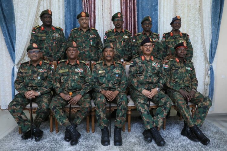 الإخوان تستعد للانقلاب على البرهان: تسريبات تكشف اجتماعات سرية لضباط إسلاميين في الجيش السوداني 1 الإخوان تستعد للانقلاب على البرهان: تسريبات تكشف اجتماعات سرية لضباط إسلاميين في الجيش السوداني 2025