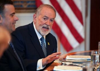 السفير الأمريكي: الاعتراف بدولة فلسطينية سيقابله ضمّ إسرائيلي لأجزاء من الضفة 2025