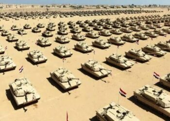 قاعدة محمد نجيب العسكرية بغرب مصر تستضيف مناورات "النجم الساطع 2025" 2025