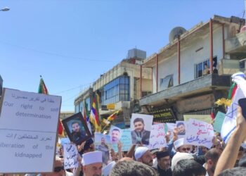 السويداء تنتفض من جديد: دعوات تقرير المصير تتصاعد وسط مطالب بحماية دولية 2025