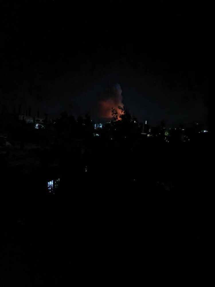 شاهد غارات إسرائيلية تستهدف مواقع حزب الله بدير سريان جنوب لبنان 2025