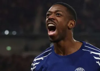 الكرة الذهبية 2025.. عثمان ديمبيلي يفوز بجائزة أفضل لاعب في العالم 2025