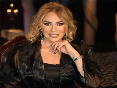 "زواج مفاجئ للمخرجة المصرية إيناس الدغيدي فى سن ال70 من رجل روسى .. ودعوة لحفل فاخر في قلب القاهرة" 1 "زواج مفاجئ للمخرجة المصرية إيناس الدغيدي فى سن ال70 من رجل روسى .. ودعوة لحفل فاخر في قلب القاهرة" 2025