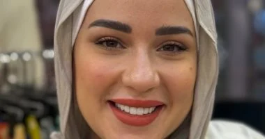 رغم رفض والدها وزوجها …الإعلامية المصرية "أسما شريف منير" ترتدى الحجاب وتعلق: قرار من القلب 1 رغم رفض والدها وزوجها …الإعلامية المصرية "أسما شريف منير" ترتدى الحجاب وتعلق: قرار من القلب 2025